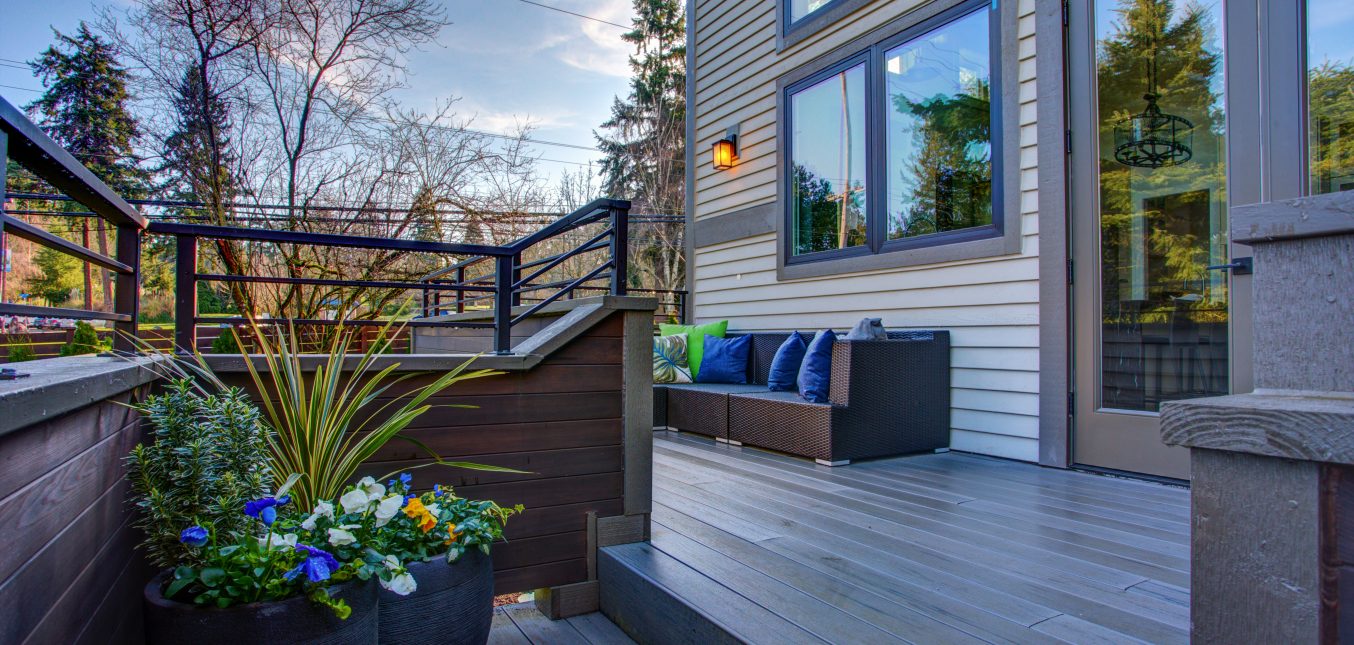 What is the Difference Between Trex Composite Deck Boards and Wood Boards?